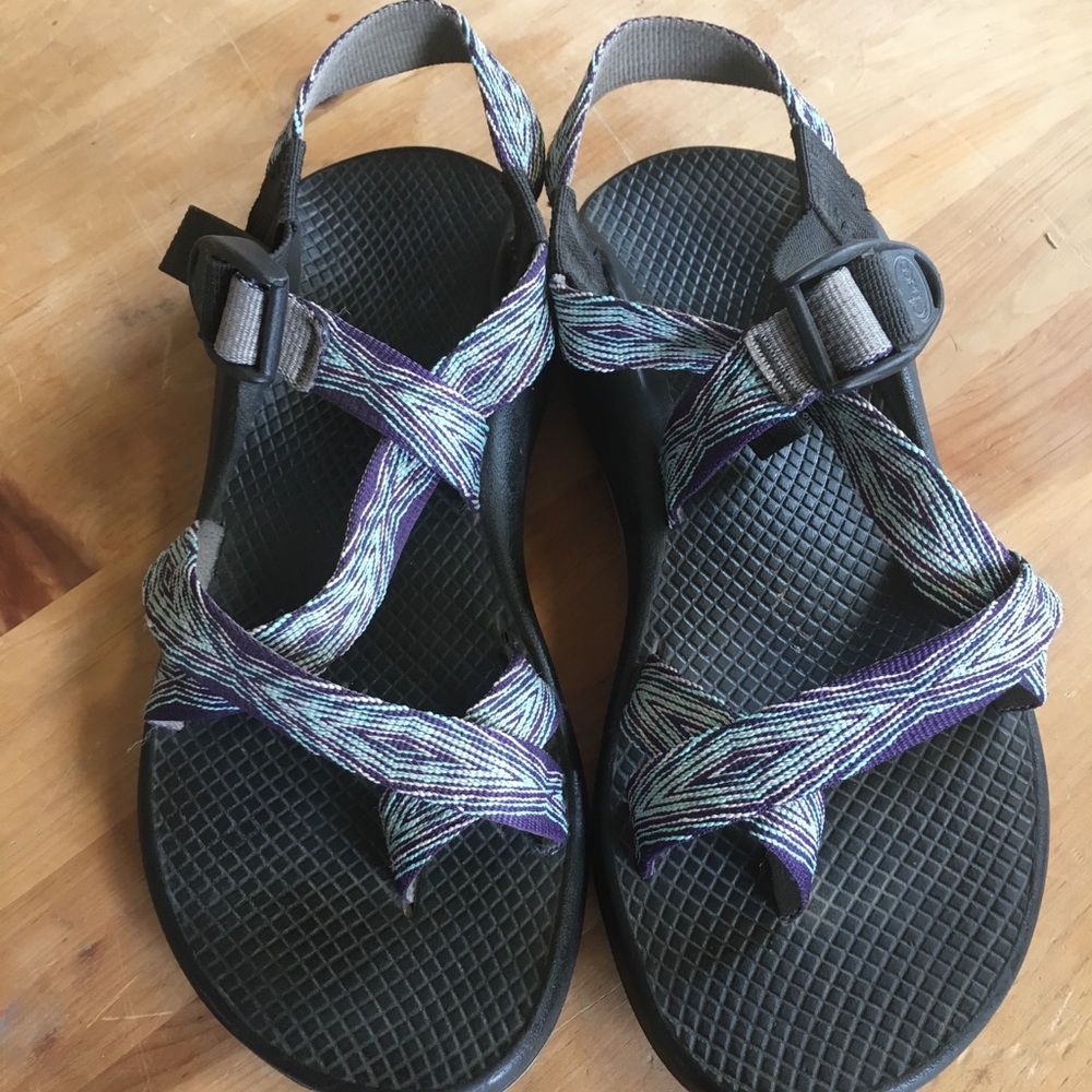 Women’s Chacos 8